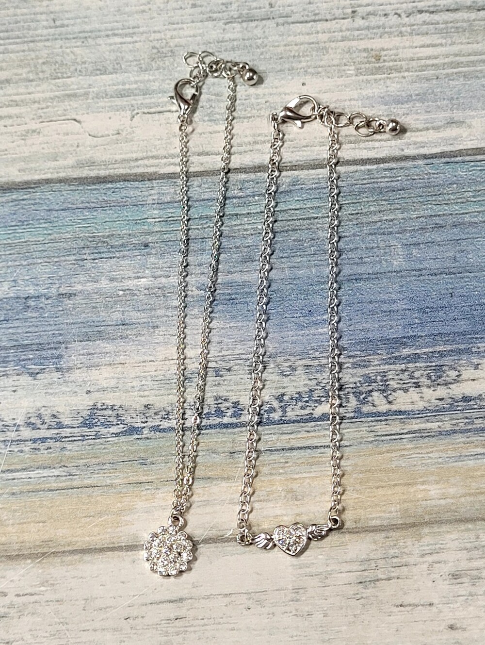 Silver Crystal Flower & Winged Heart ankle Set of 2- Silver - Picture 2 of 5
